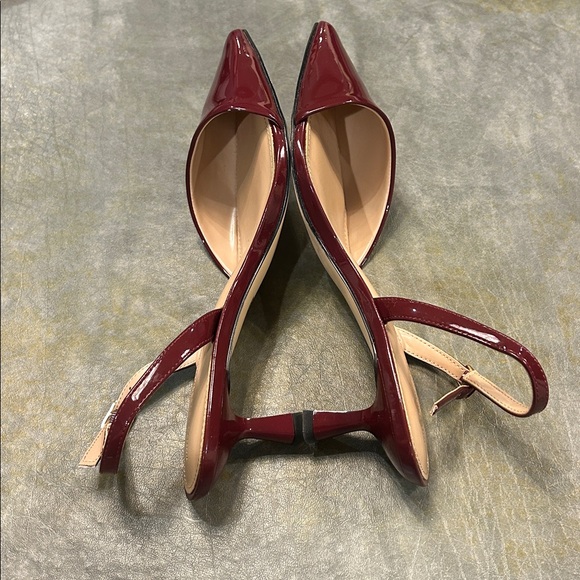 White House Black Market Asymmetrical Slingback Refined Red - Picture 4 of 8